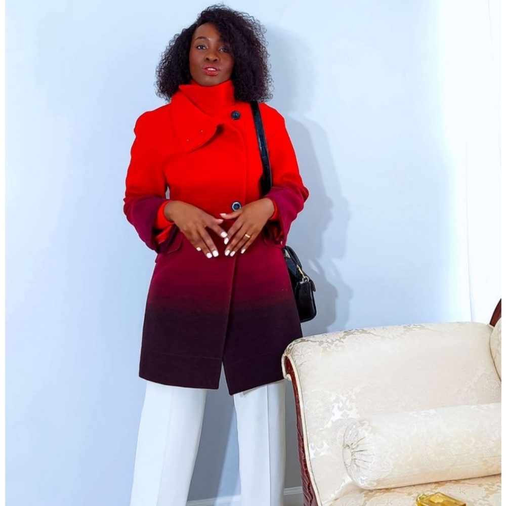Elegant Red and Black Gradient Wool Coat